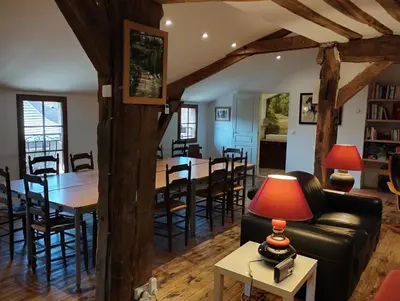 Coin salon dans l'établissement Le refuge d'Athéna