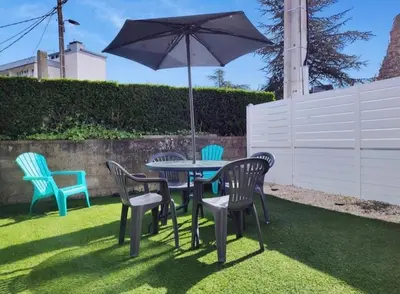 Jardin de l'établissement Chez Elise et Vincent