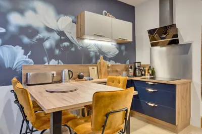 Cuisine ou kitchenette dans l'établissement L'escale du Gros-Horloge une parenthèse prestigieuse au coeur de Rouen