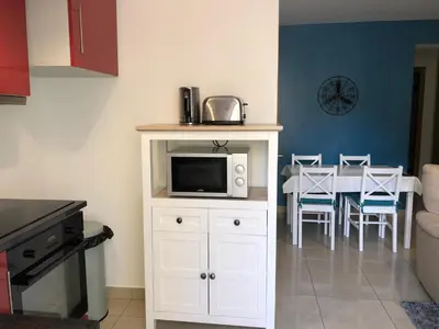 Cuisine ou kitchenette dans l'établissement Apparemment 003