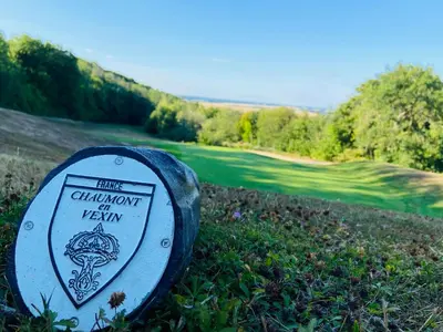 Golf sur le terrain de l'appartement ou à proximité