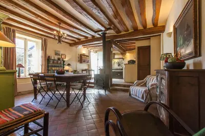 Coin salon dans l'établissement Le Cottage, Maison paysanne au cœur du Vexin