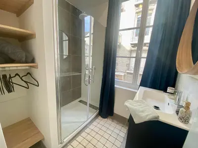Salle de bains dans l'établissement Charmant petit studio - Cœur de Rouen - 117