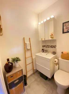 Salle de bains dans l'établissement HYPER CENTRE Gare RER A 250m Paris 20min