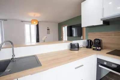 Cuisine ou kitchenette dans l'établissement Escapade Eudoise