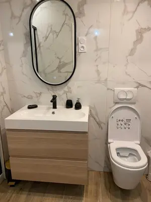 Salle de bains dans l'établissement Appartement Rouen Le Voltaire Home