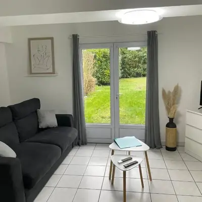 Le First Auversois charmant studio avec jardinet