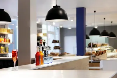 Nourriture dans l'hôtel ou à proximité