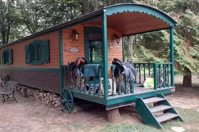 Plan de l'établissement La Roulotte du Moulin de Rebets