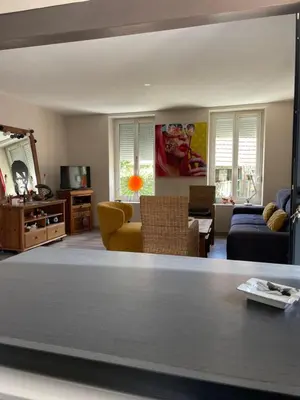 Télévision ou salle de divertissement dans l'établissement Agréable maison de ville à Pacy sur eure