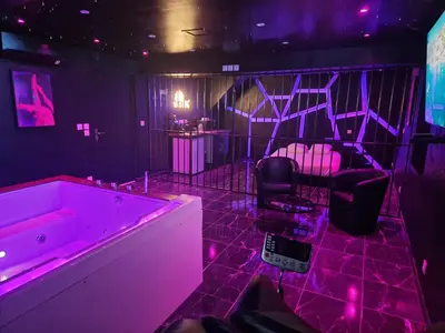 Plan de l'établissement Suite Coquine avec jacuzzi YaoSpa60
