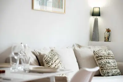 Coin salon dans l'établissement L'Air des Falaises - appartement confort Tréport