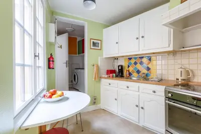 Cuisine ou kitchenette dans l'établissement Amandus
