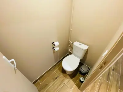Salle de bains dans l'établissement Un moment hors du temps - Jacuzzi - Billard -Baby-Foot- Parking - 167