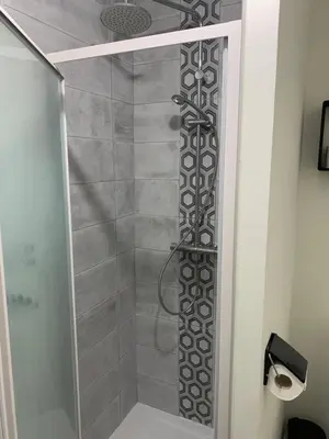 Salle de bains dans l'établissement Appartement duplex proche zénith, mégacité, stade