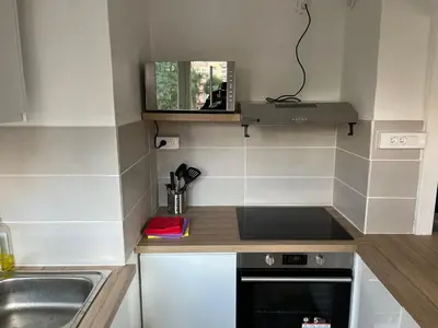 Cuisine ou kitchenette dans l'établissement Rouen Quai de Seine // Proche DOCKS // Proche des Transports // Calme et Agréable