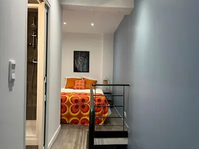 Un ou plusieurs lits dans un hébergement de l'établissement Magnifique duplex central à 2 min de la gare.