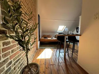 Plan de l'établissement IMMEUBLE ST-PIERRE - GARE 10min - HORTILLONNAGES 5min - WIFI - TV HD