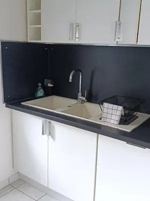 Cuisine ou kitchenette dans l'établissement Maison Aubergenville Elisabethville