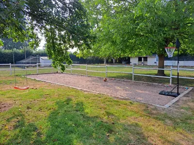Jardin de l'établissement Loveroom - Les suites d'Élise - Suite Élise