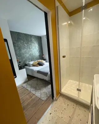 Salle de bains dans l'établissement L'Annexe Amiens