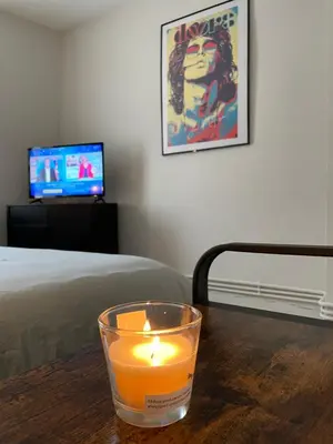 Télévision ou salle de divertissement dans l'établissement Maison Coconing à Pacy sur Eure
