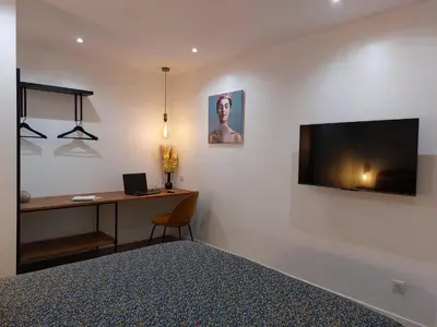Télévision ou salle de divertissement dans l'établissement Urbs Amiens Sud