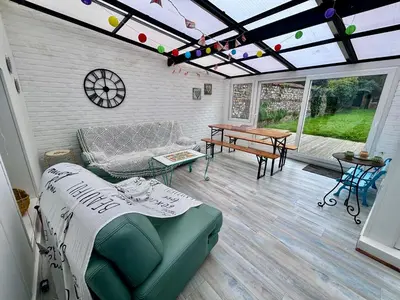 Coin salon dans l'établissement Le “Chez-nous” - Maison atypique de 90m2