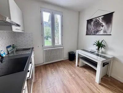 Plan de l'établissement Le “Chez-nous” - Maison atypique de 90m2