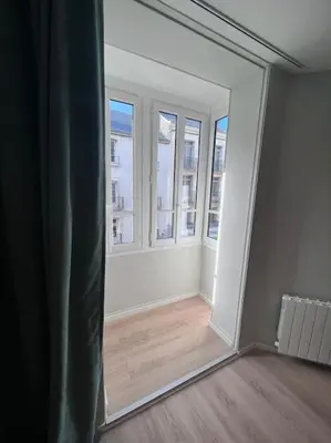 Plan de l'établissement Bow window surplombant le marché de Dieppe