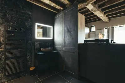 Plan de l'établissement Le Duplex de l'Etoile home cinéma jacuzzi et sauna privatif