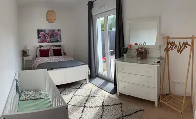 Plan de l'établissement Cottage Larris - proche Aéroport - navette Gare