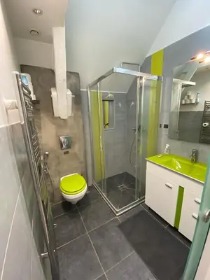 Salle de bains dans l'établissement Le relais des trois châteaux