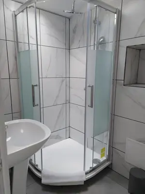Salle de bains dans l'établissement Maison annexe une chambre proche Paris