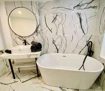 Salle de bains dans l'établissement L’intemporel