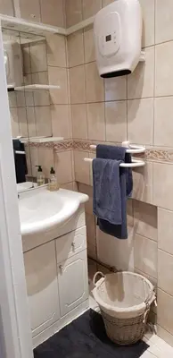 Salle de bains dans l'établissement Gîte de l'Orchidée