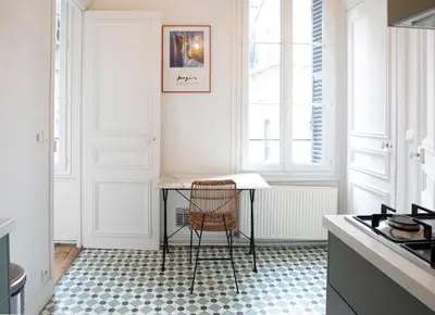 Cuisine ou kitchenette dans l'établissement Le Victor Hugo - Hyper centre