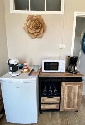 Cuisine ou kitchenette dans l'établissement L’Escapade de Michel - Vue Mer - Élégant